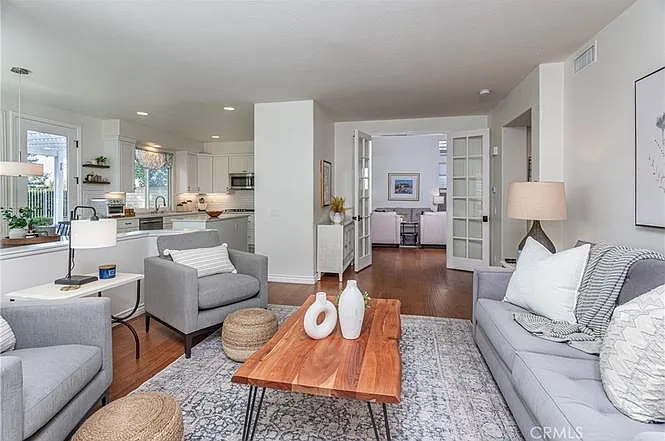 15464 Borges Dr — Photo 61