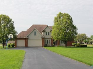 7600 Brown Rd, Curtice, OH 43412
