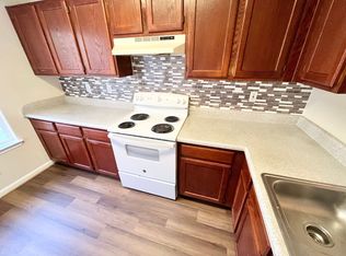 71 Terri Sue Ct, Hampton, VA 23666