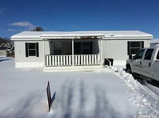 9 Pine Cone Ln, Mount Morris, NY 14510