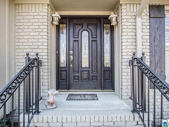3rd image of 612 Oneal Dr