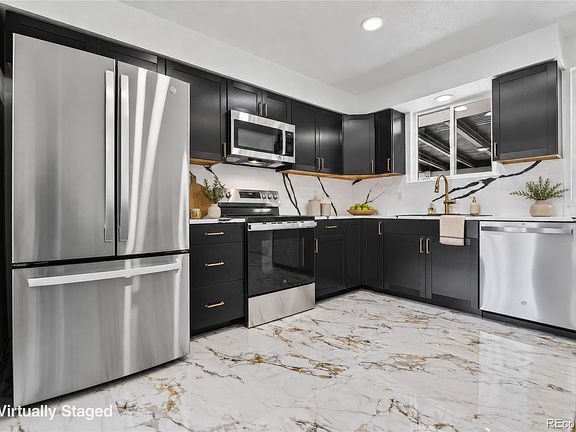 4th image of 8596 Sheridan Court