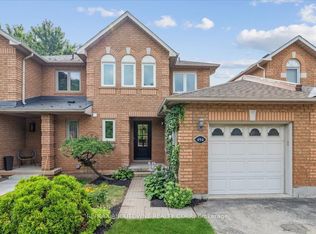 494 Taylor Cres, Burlington, ON L7L 6G2
