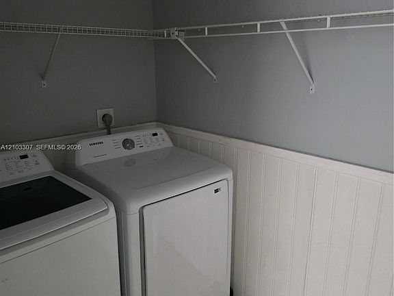 4th image of 2238 SE 26th Ln #2238