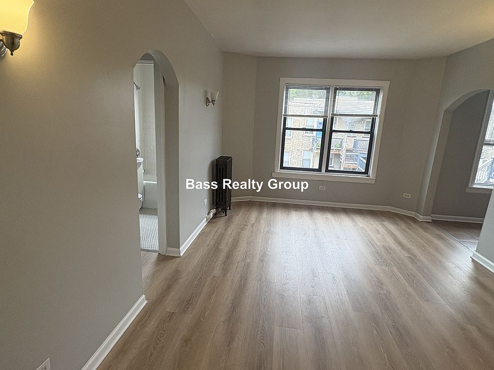 1st image of 1724 W Estes Ave #304