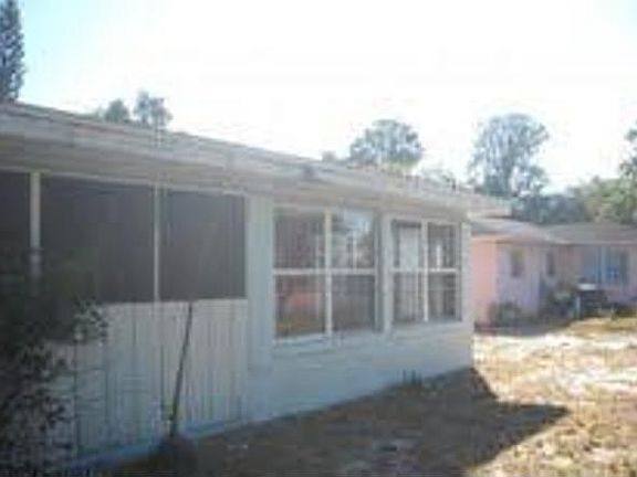 2nd image of 4921 Hyacinth Way S