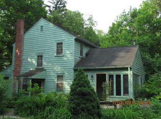 280 Miles Rd, Chagrin Falls, OH 44022