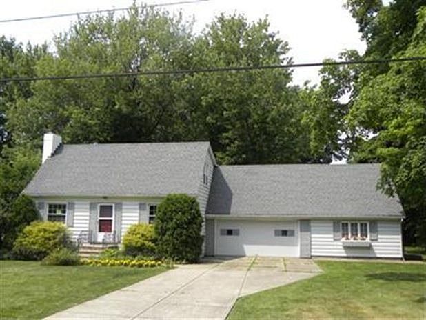 1st image of 29353 Luxona Ave