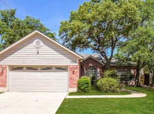 7535 Peppervine Ln, San Antonio, TX 78249