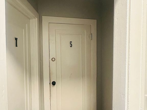 2nd image of 425 3rd St N #5