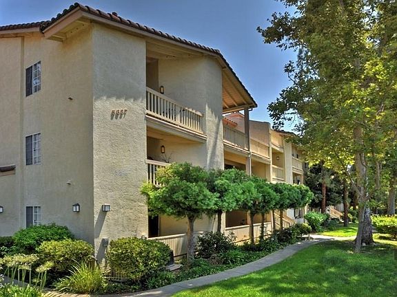 2nd image of 5837 Oak Bend Ln Unit 207