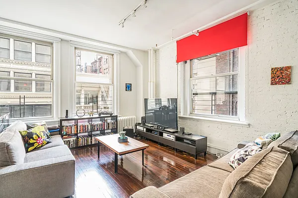Rented by Compass | media 4