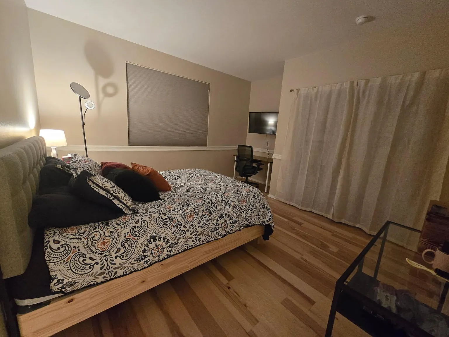 4 bed, 3.0 bath, 200 sqft, $1,685 — Photo 1