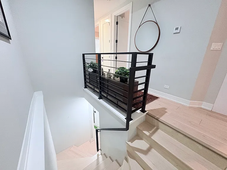 2451 N Albany Ave #1 — Photo 14