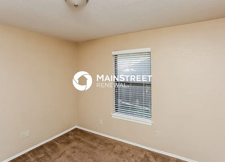 1003 Glenn Dr — Photo 10