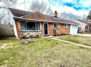 36261 Chaskey St, Richmond, MI 48062