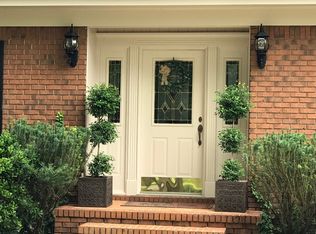 25 Pineview Dr, Jemison, AL 35085