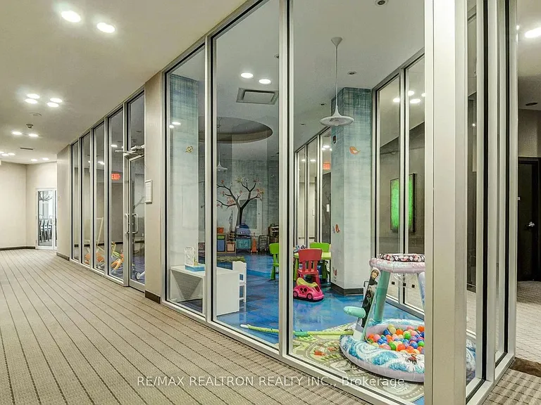 2230 Lake Shore Blvd W #801 — Photo 18