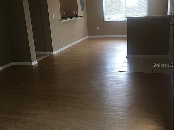 4th image of 18119 Paradise Point Dr #18119