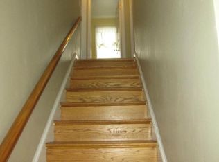 7301 Gordons Rd, Falls Church, VA 22043