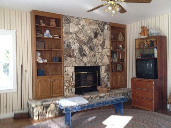 4th image of 929 Clifford Dr