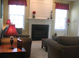 220 Carolina Town Ln, Holly Springs, NC 27540