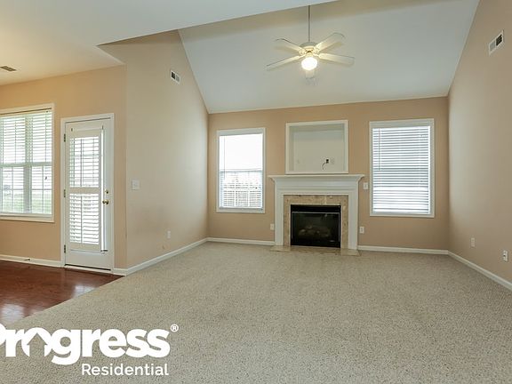 4th image of 14940 Aven Creek Ct