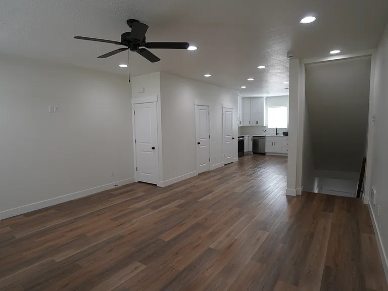 1565 S 150 W — Photo 6