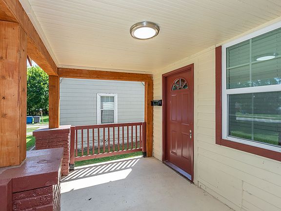 4th image of 524 N Birmingham Ave