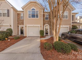 2147 Midnight Blue Ln, Fort Mill, SC 29708