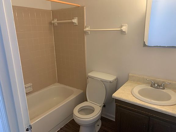 5th image of 1324 Nylic St Floor 4