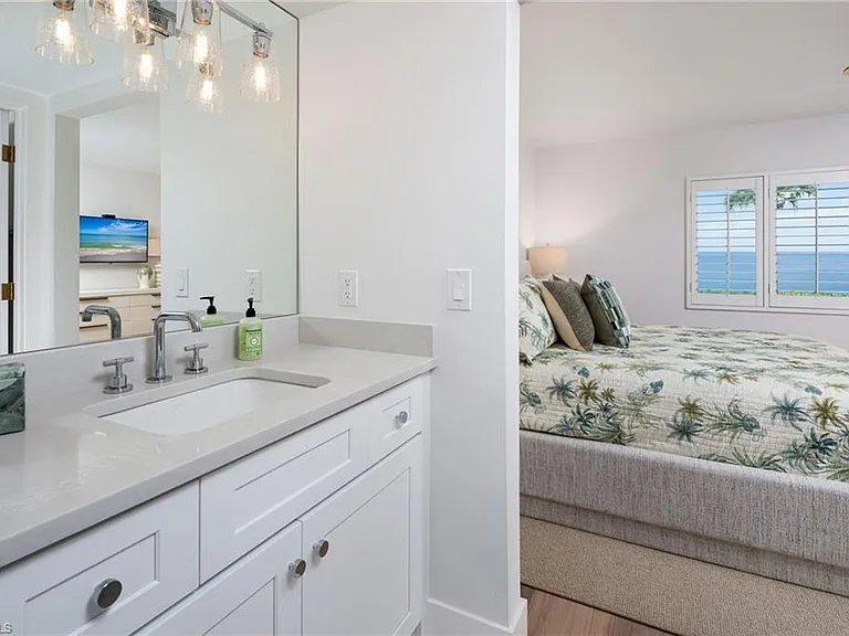 10475 Gulf Shore Dr #115 — Photo 17