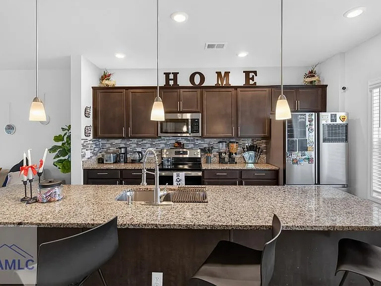99 Blueberry Ct NE — Photo 10