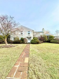 94 Lawrence Avenue, Lawrence, NY, 11559