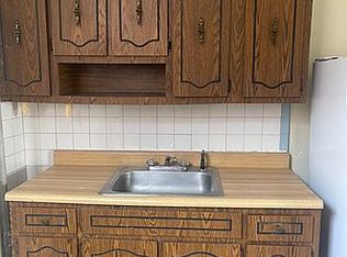 24-14 21st St #1, Astoria, NY 11102