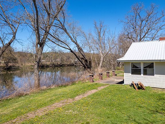 4th image of 205 217 County Rd #26