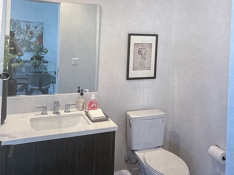 6712 N Royce Ln #6712 — Photo 7