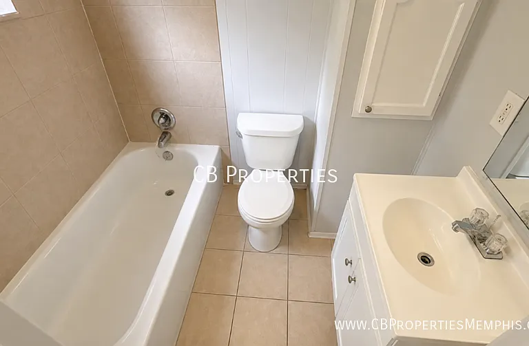 895 Mosby Rd — Photo 10