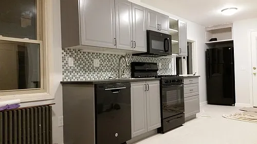 16 Westminster St #1F Photo 1