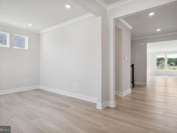 4th image of 24389 Long Pond Dr