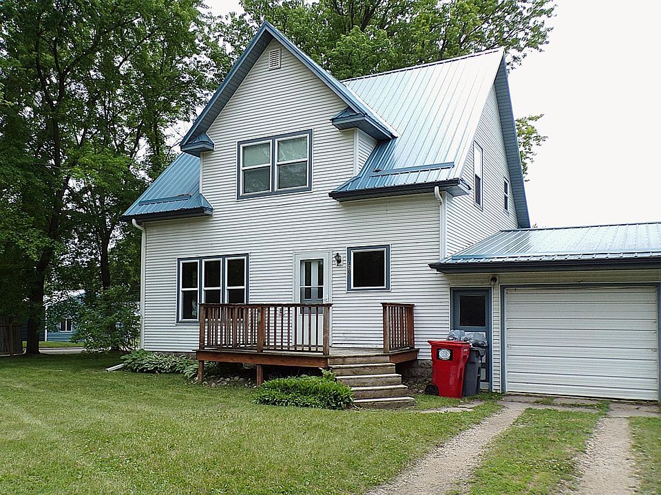 1st image of 320 Alexandria St