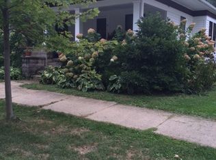 814 E School St, Naperville, IL