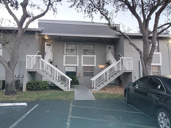 3rd image of 467 NE 210th Circle Ter APT 201-16