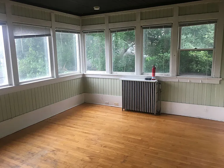 121 E Gilman St — Photo 14