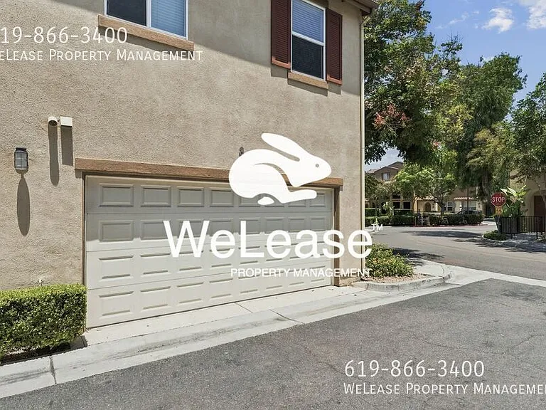 4300 Newton Ave #8 — Photo 20