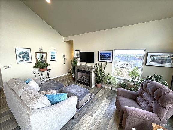 4th image of 1445 Diamond Head Avenue SW