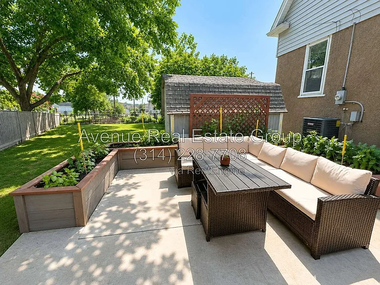 6575 Scanlan Ave — Photo 21