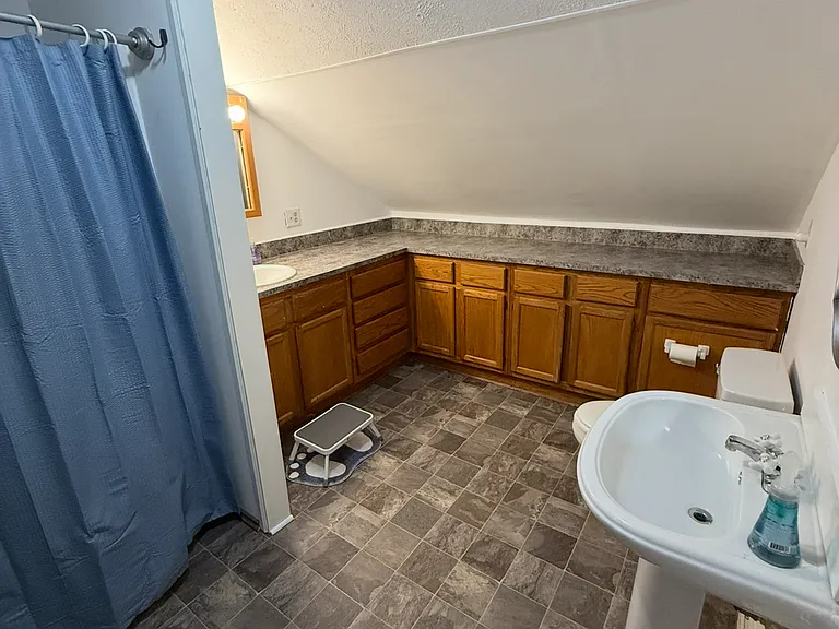 741 Rosemont Rd — Photo 12