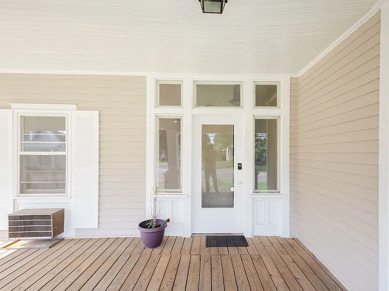 457 Forsyth St — Photo 4