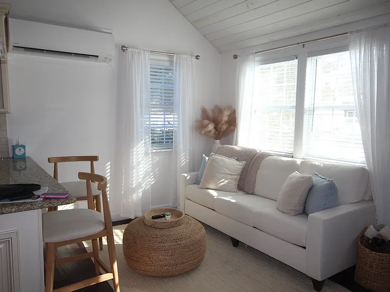 49 Fanning Ave — Photo 4